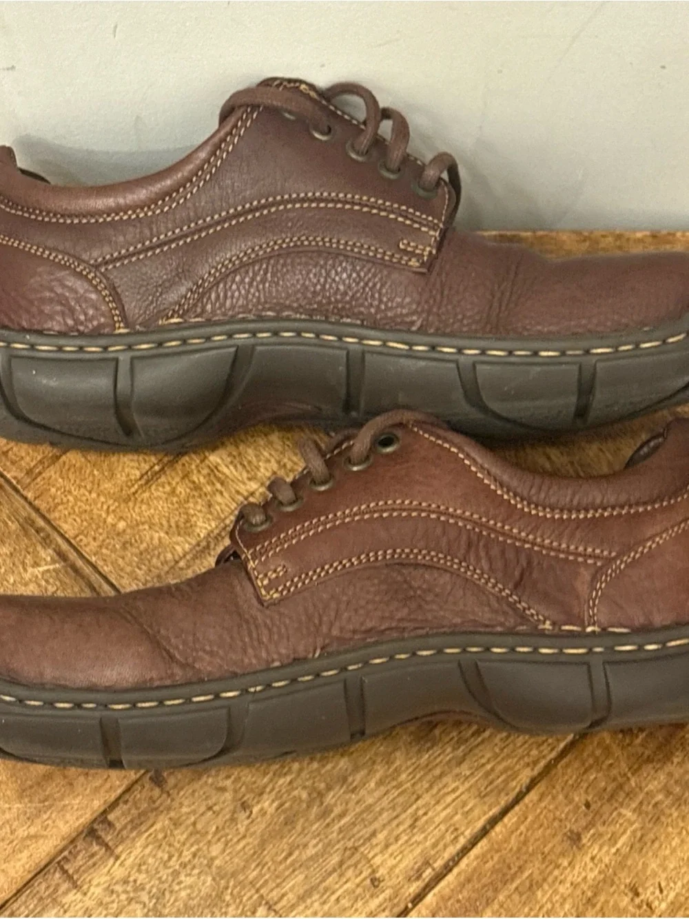 Born Shoes Mens Size 9.5 Brown Leather Oxford Comfort Walking Casual M6650